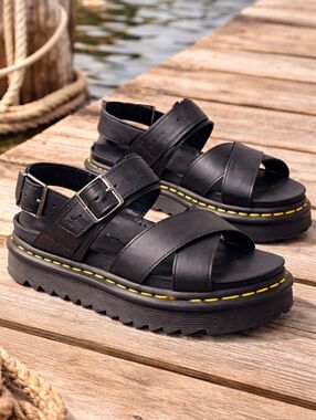 Dr. Martens Voss II Black Leather Platform Sandals EU 41